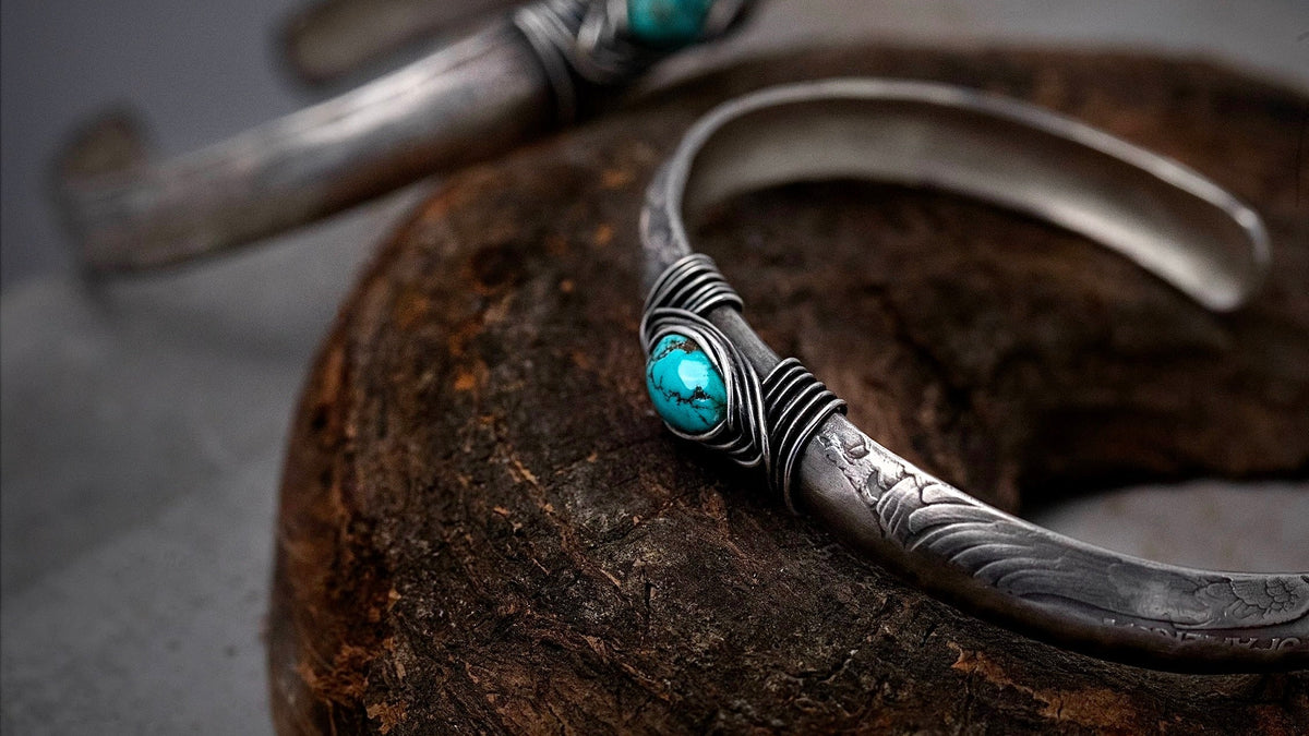 US Half Dollar Coin Turquoise Bangle